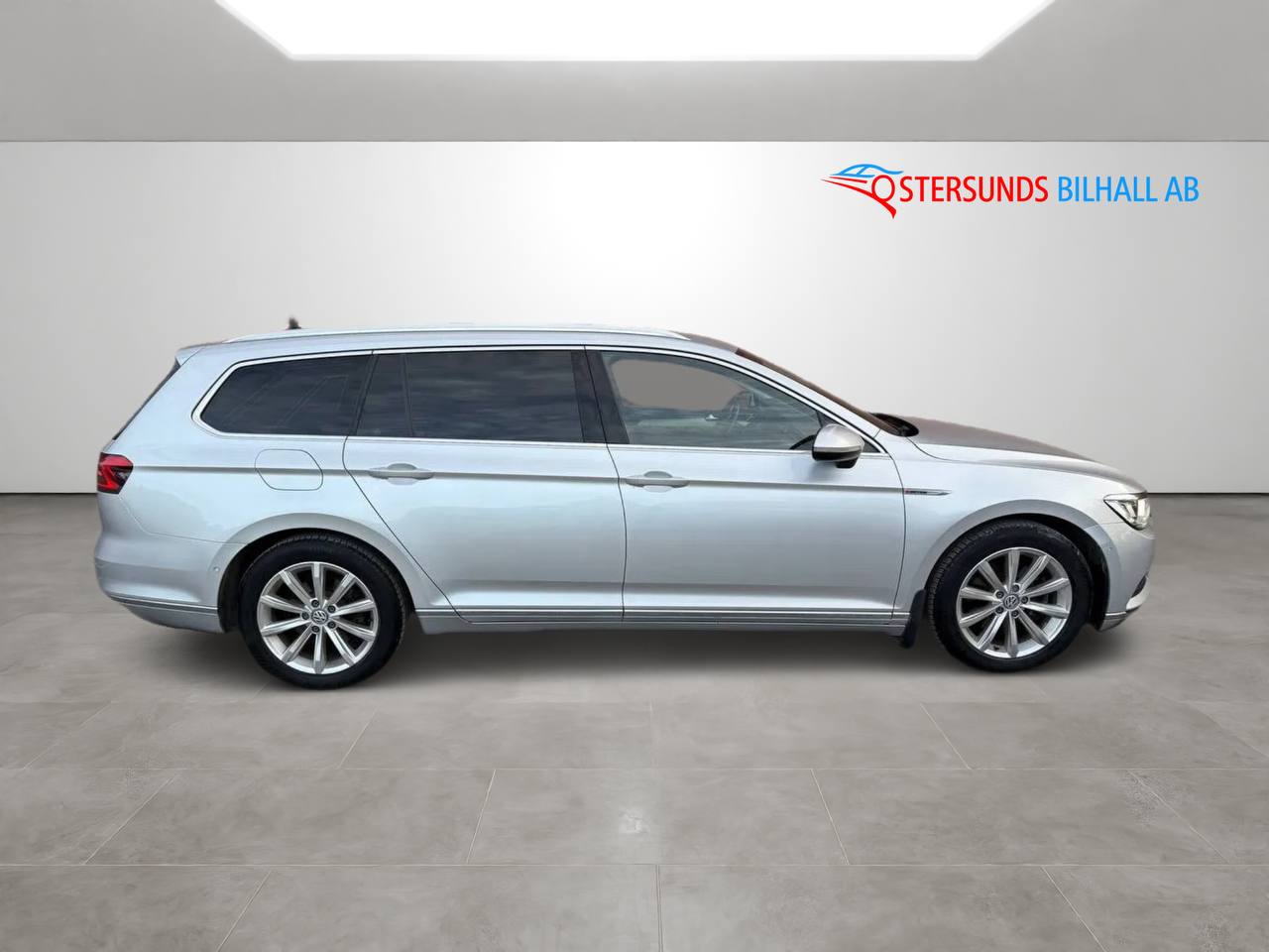 Volkswagen Passat Sportscombi 2.0 TDI 4M GT D-värm Ny Kamerm 2,95%