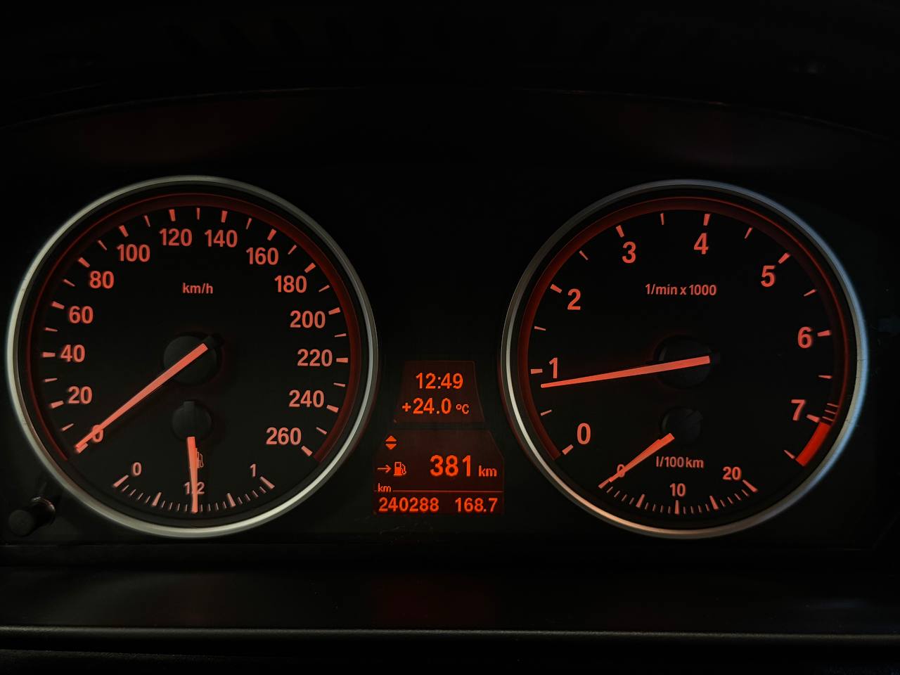 BMW 520 i Sedan Ny Servad M-värm