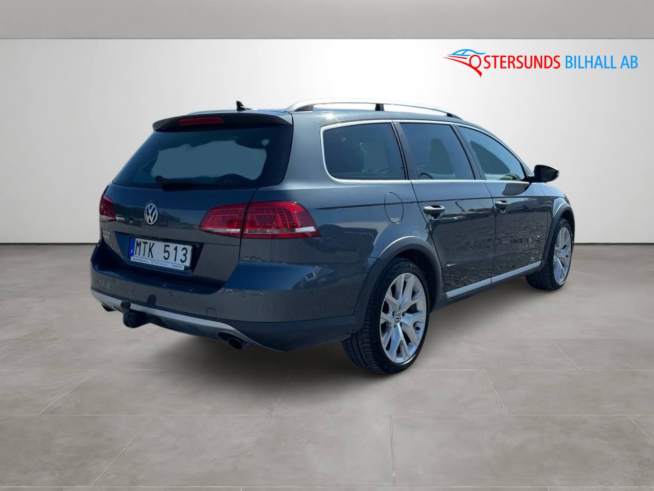 Volkswagen Passat Alltrack 2.0 TDI 4M D-värm Pano Drag Keyless