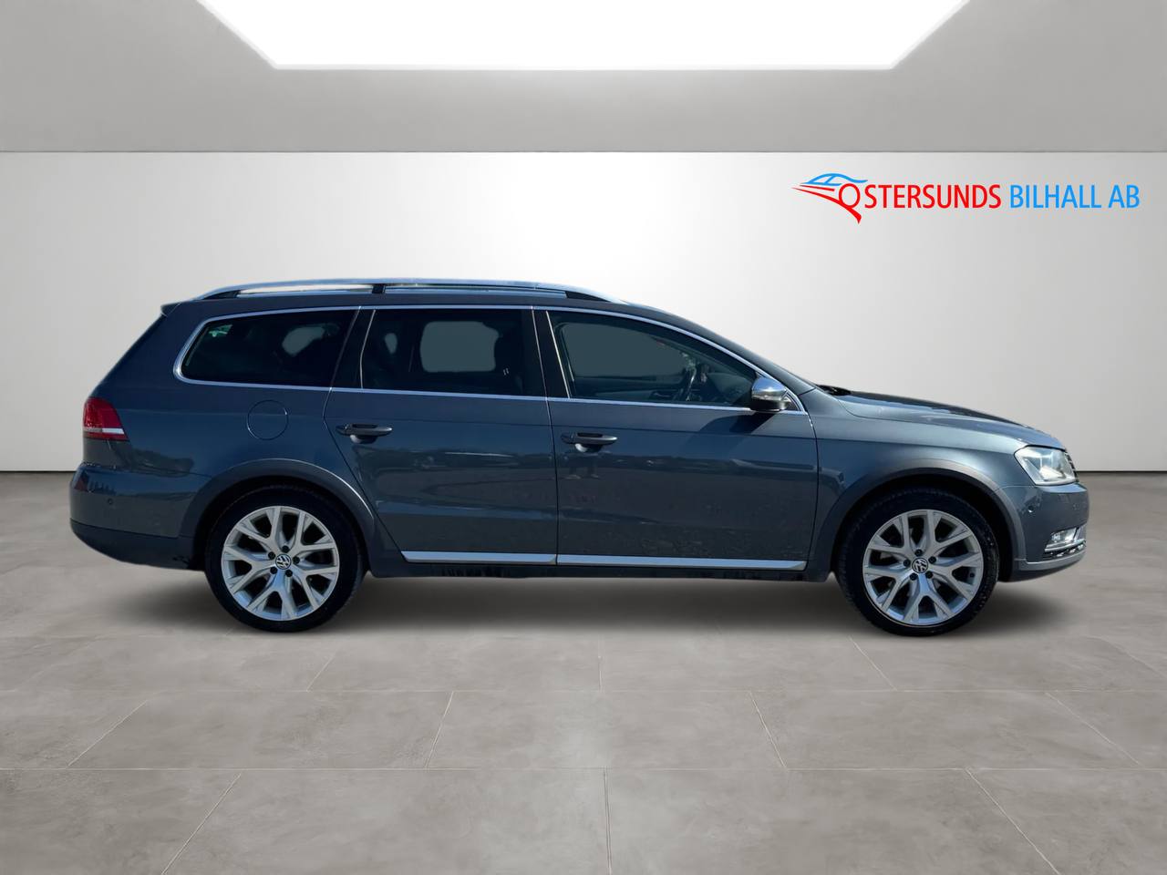 Volkswagen Passat Alltrack 2.0 TDI 4M D-värm Pano Drag Keyless