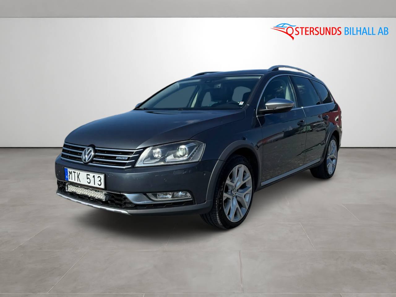 Volkswagen Passat Alltrack 2.0 TDI 4M D-värm Pano Drag Keyless