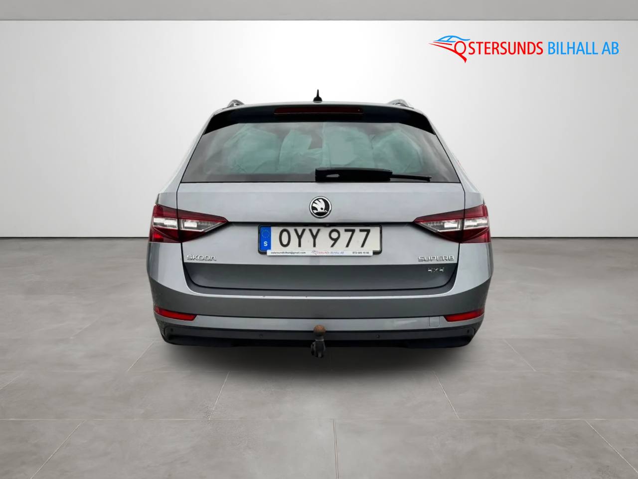 Skoda Superb Kombi 2.0 TDI 4x4 L&K D-värm Navi Drag