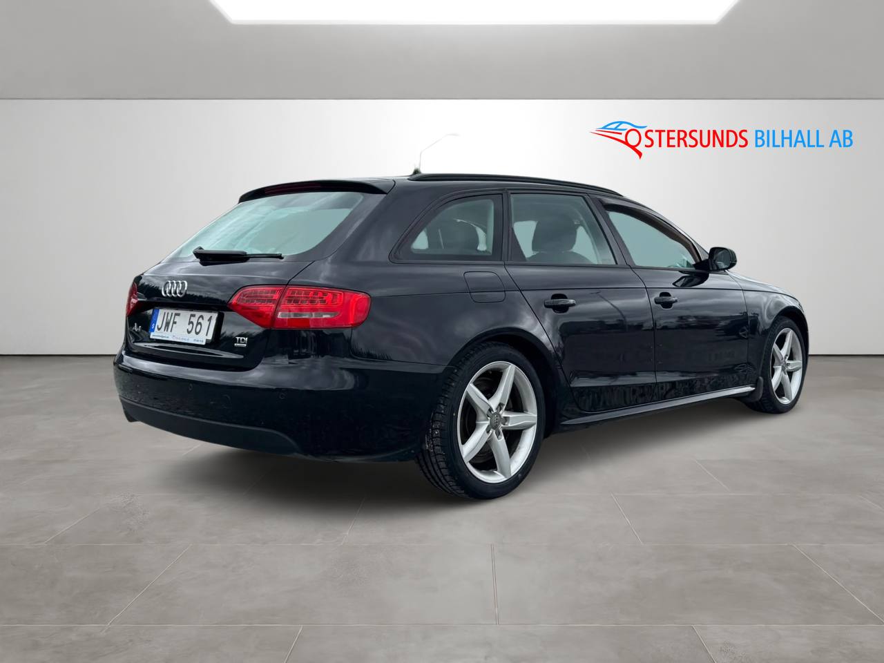 Audi A4 Avant 2.0 TDI DPF quattro Ny Servad