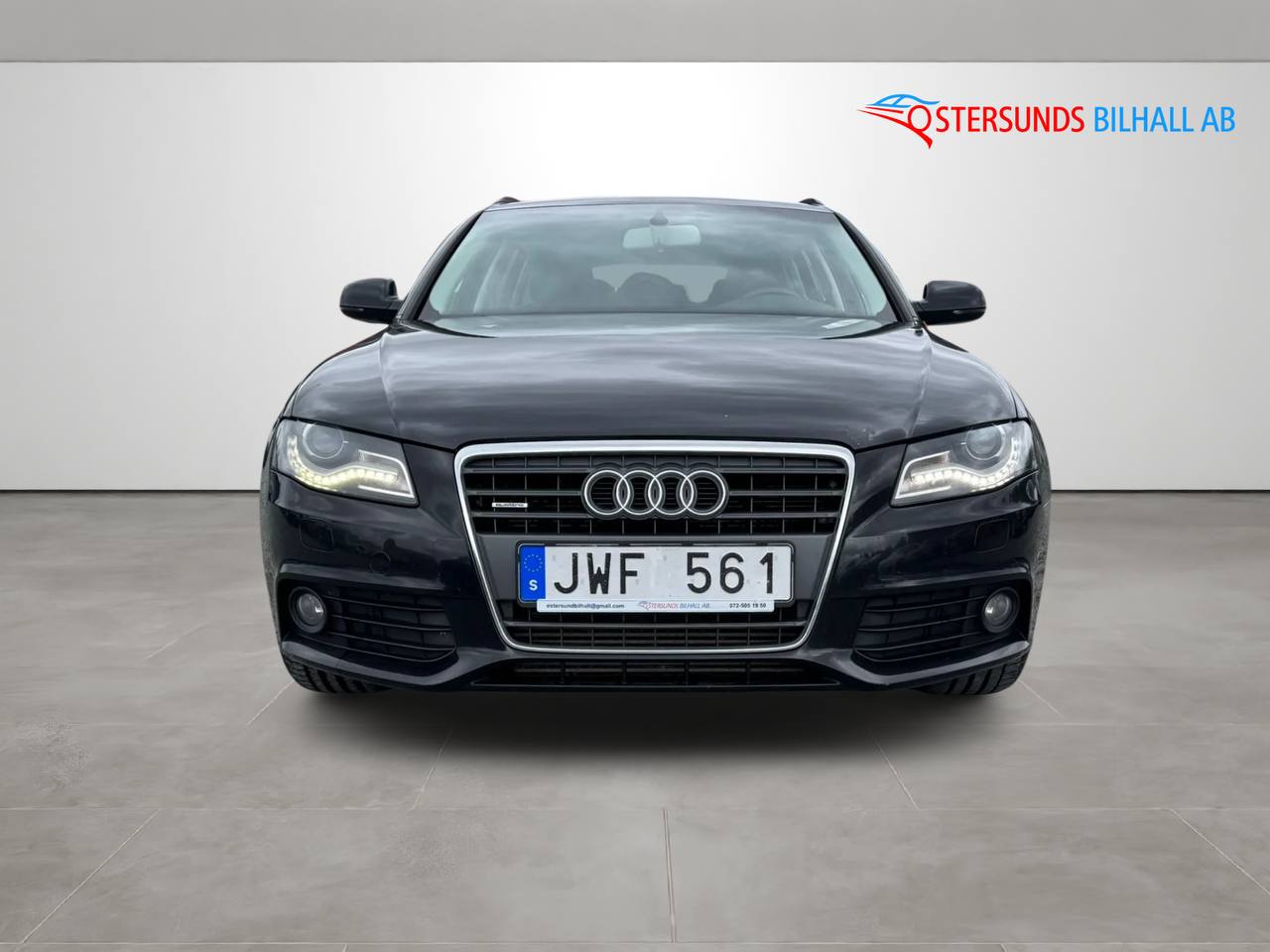 Audi A4 Avant 2.0 TDI DPF quattro Ny Servad