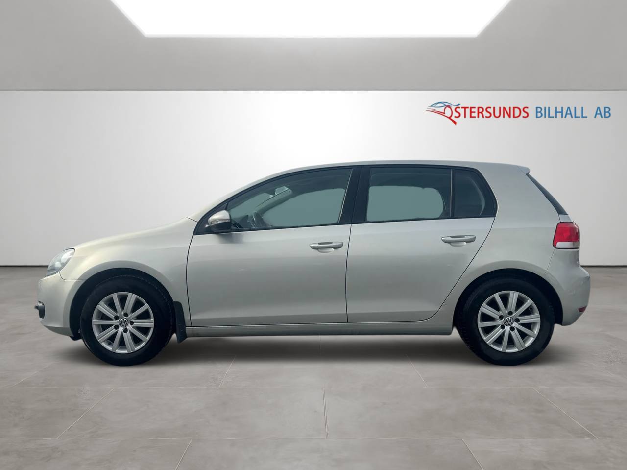 Volkswagen Golf 5-dörrar 1.6 Ny Kamrem M-Värm 1 Brukare
