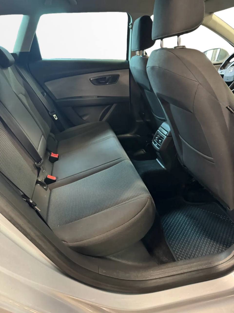 Seat Leon ST 1.2 TSI Style M-värm Drag B-kamera