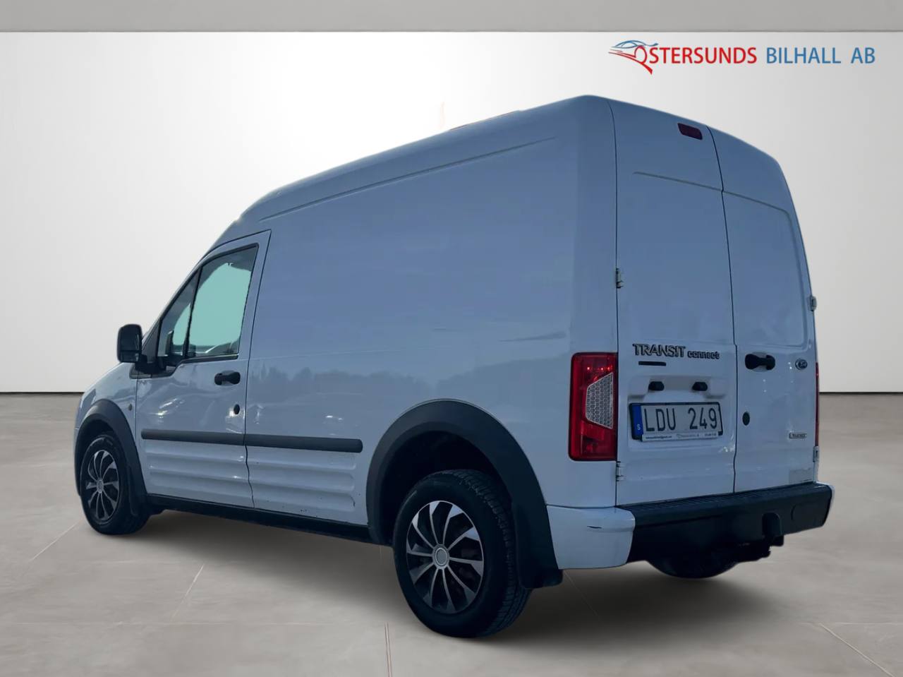 Ford transit Connect T230 LWB 1.8 TDCi M-värm Ny Servad
