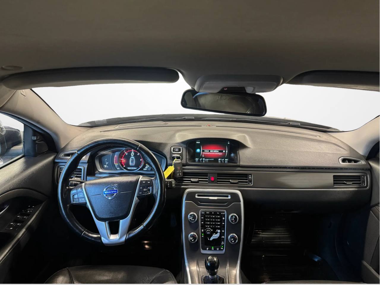 Volvo XC70 D4 AWD Momentum D-värm M-värm Drag