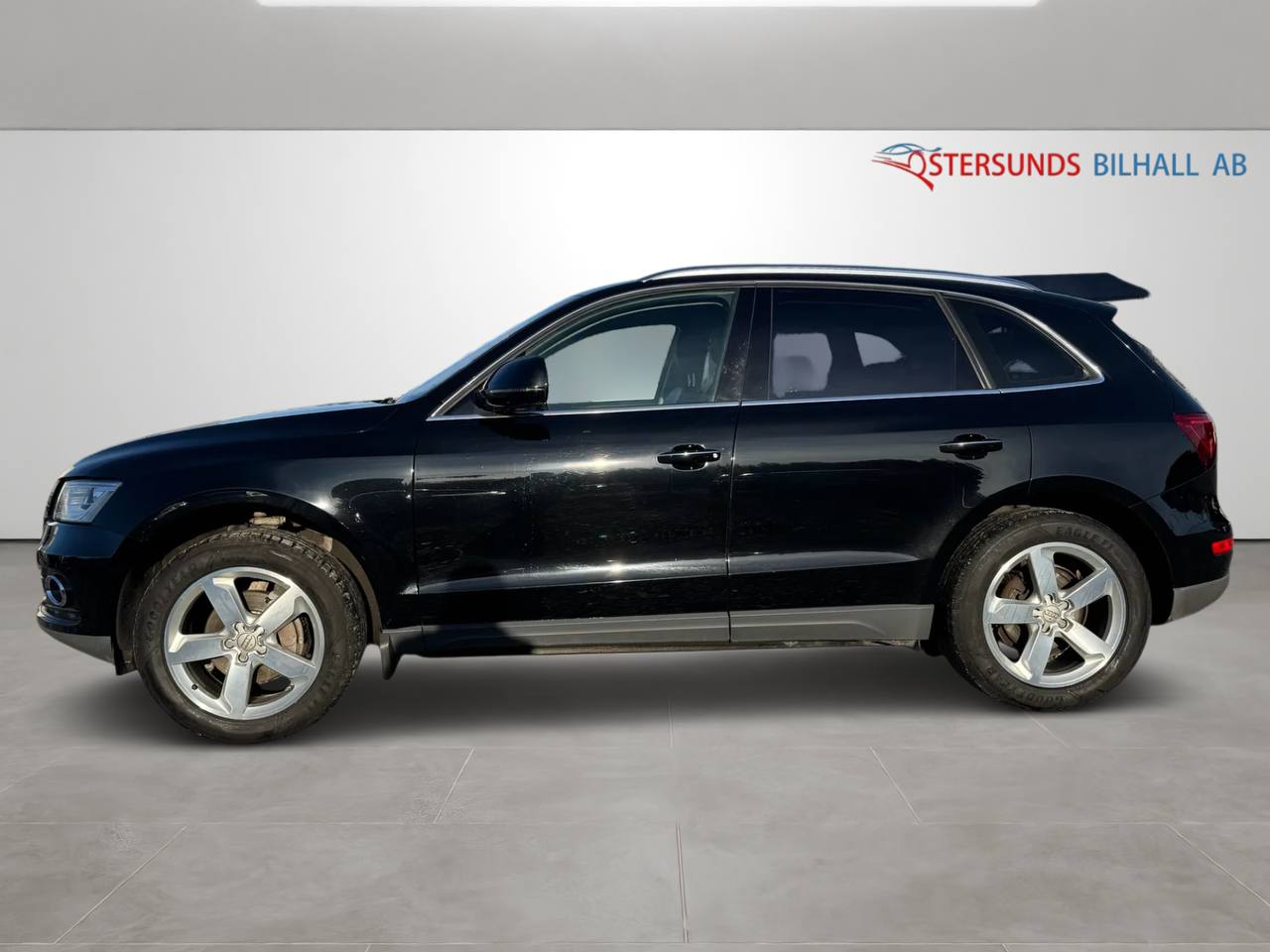Audi Q5 2.0 TDI DPF quattro Design D-värm M-värm