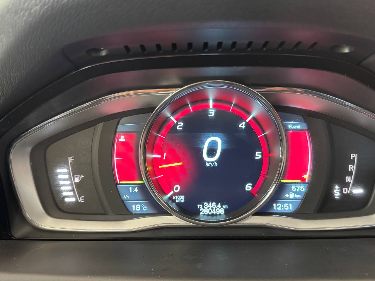 Volvo XC70 D4 AWD Geartronic Momentum D-värm Drag 2 Brukare