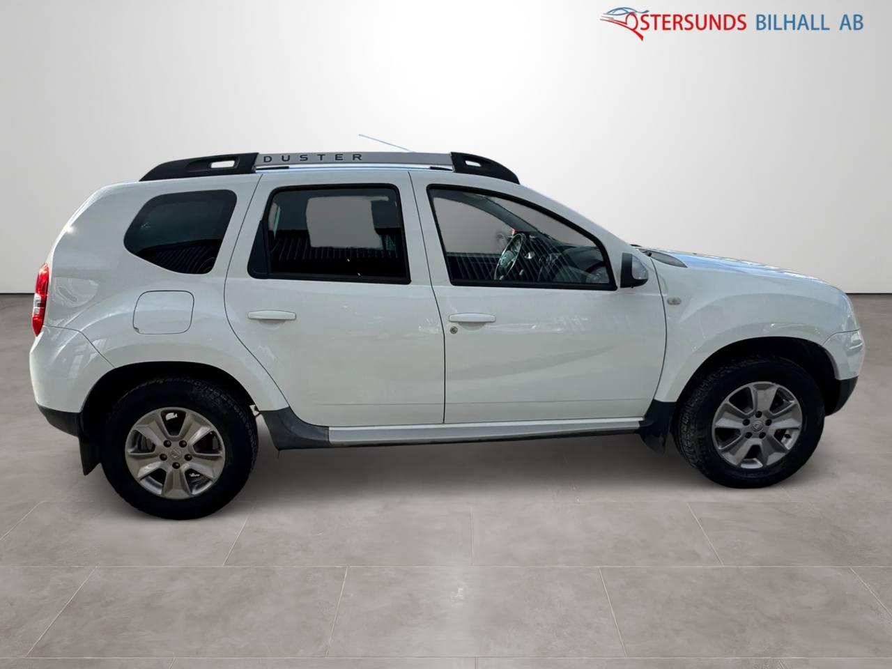 Dacia Duster 1.5 dCi 4x4 D-värm Drag Ny Servad