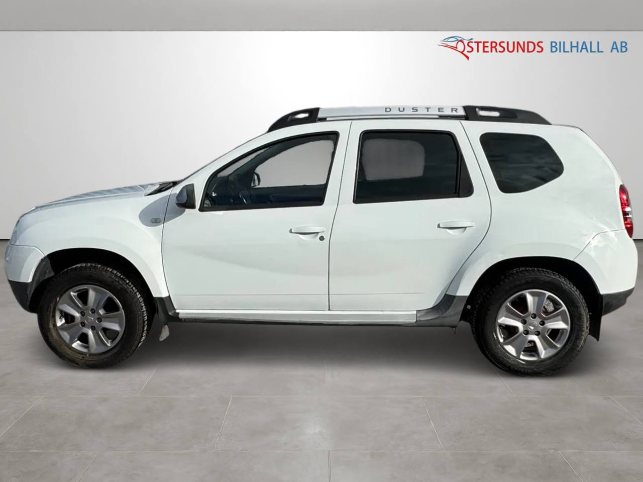 Dacia Duster 1.5 dCi 4x4 D-värm Drag Ny Servad