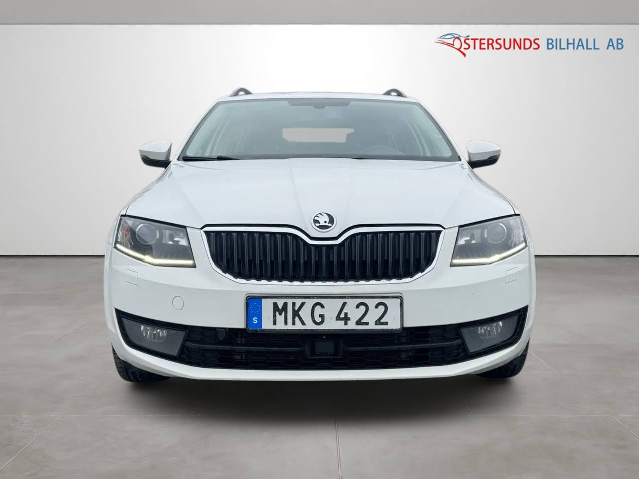 Skoda Octavia Kombi 1.6 TDI 4x4 D-Värm M-värm Ny Kamrem
