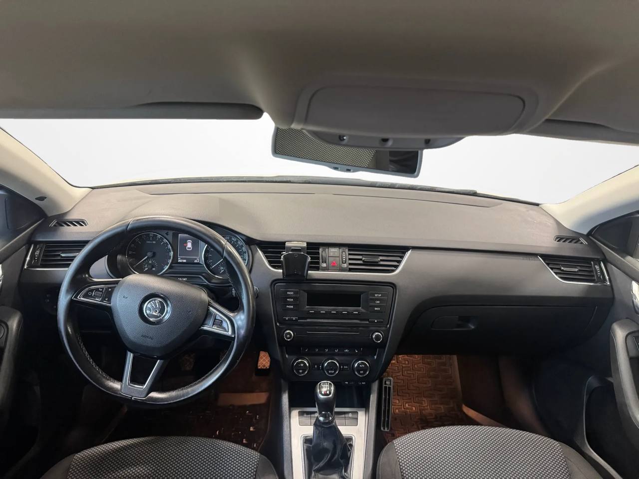 Skoda Octavia Kombi 1.6 TDI 4x4 D-Värm M-värm Ny Kamrem