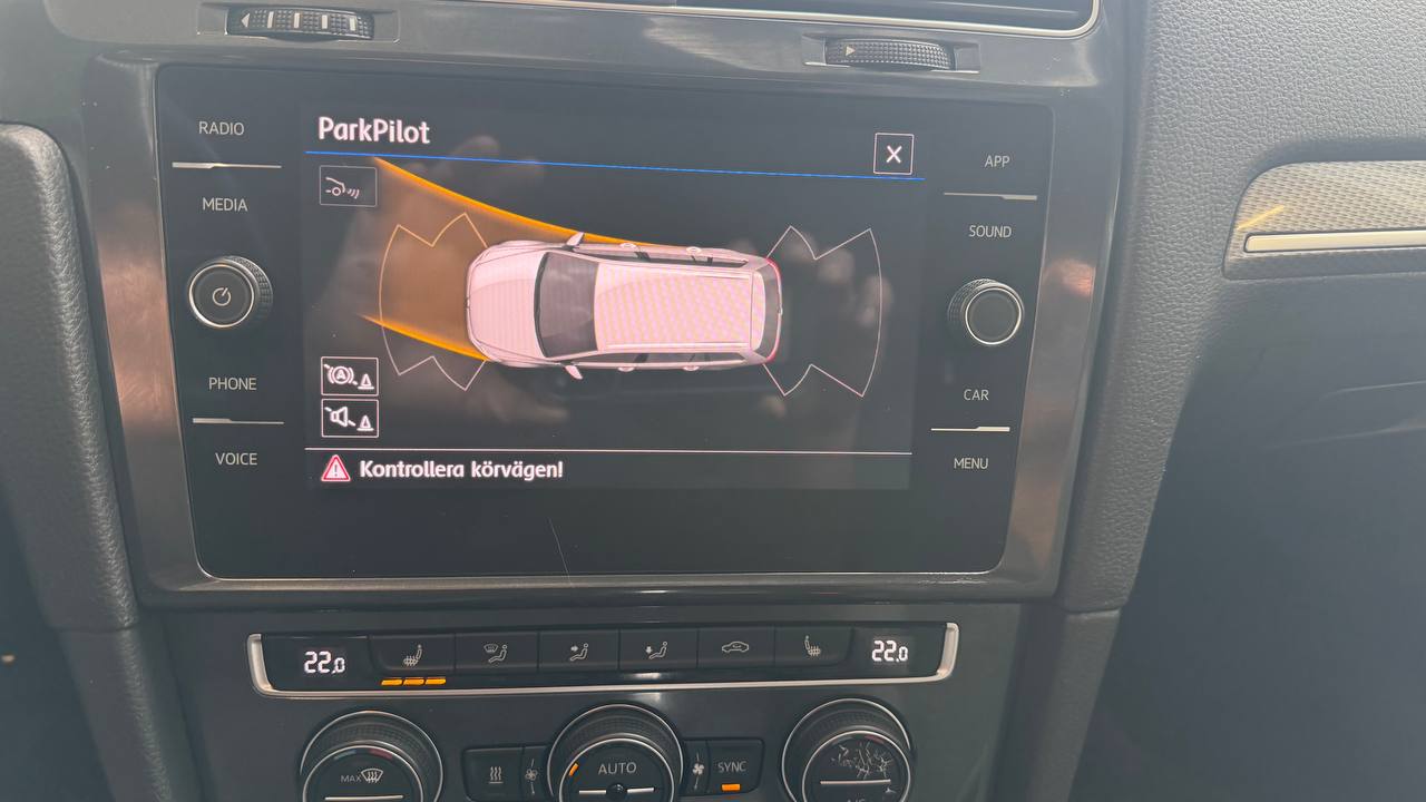 Volkswagen Golf Alltrack 2.0 TDI 4Motion Alltrack Moms D-värm m-värm 1 brukare