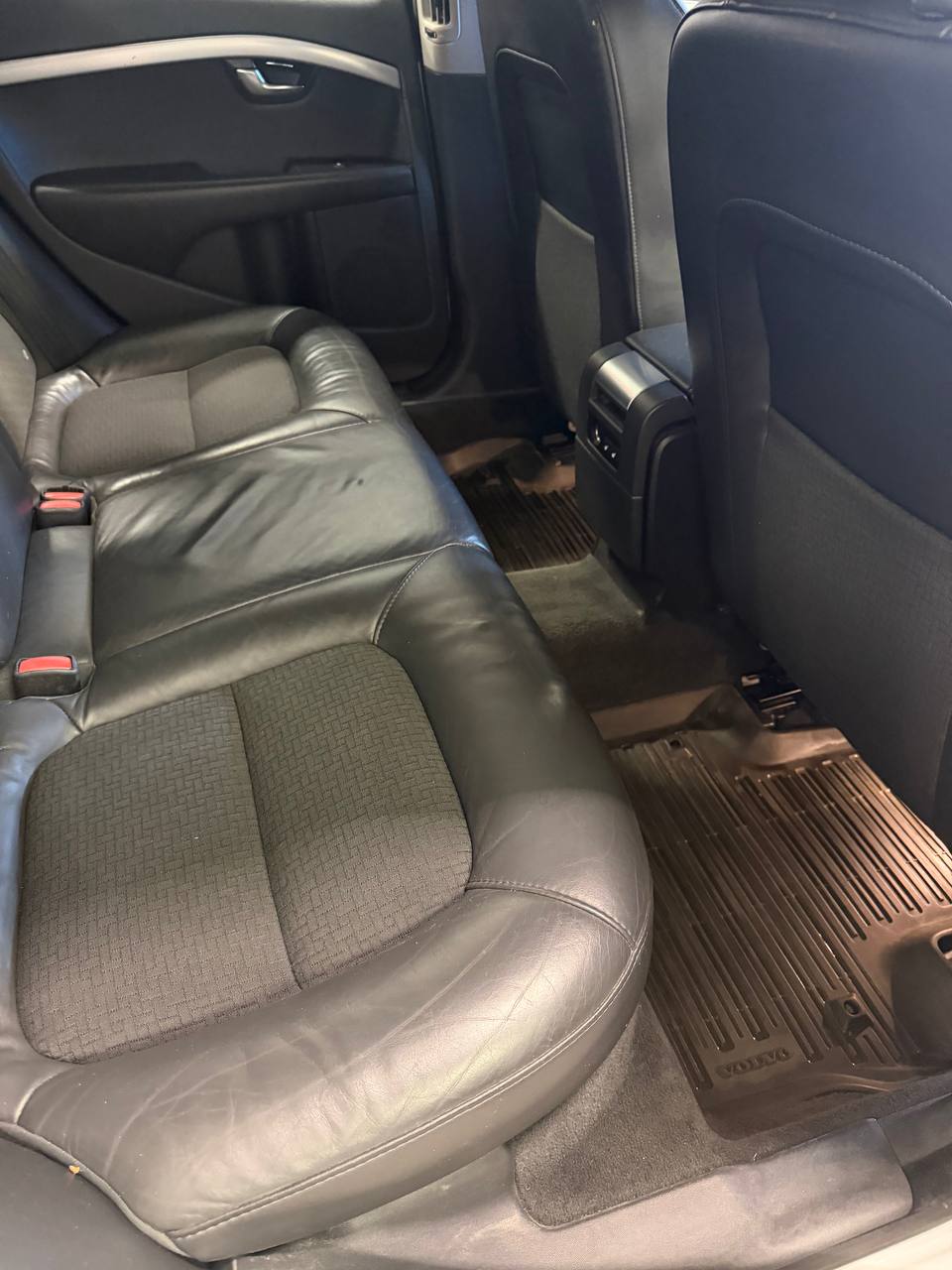 Volvo V70 D4 Classic Momentum Euro 6 VOC D-värm R-värm Nav Ledram