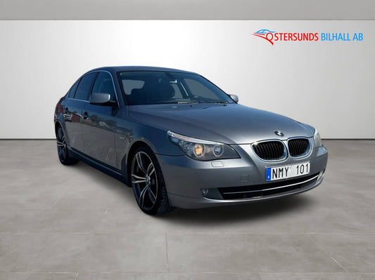 BMW 520 i Sedan Ny Servad M-värm