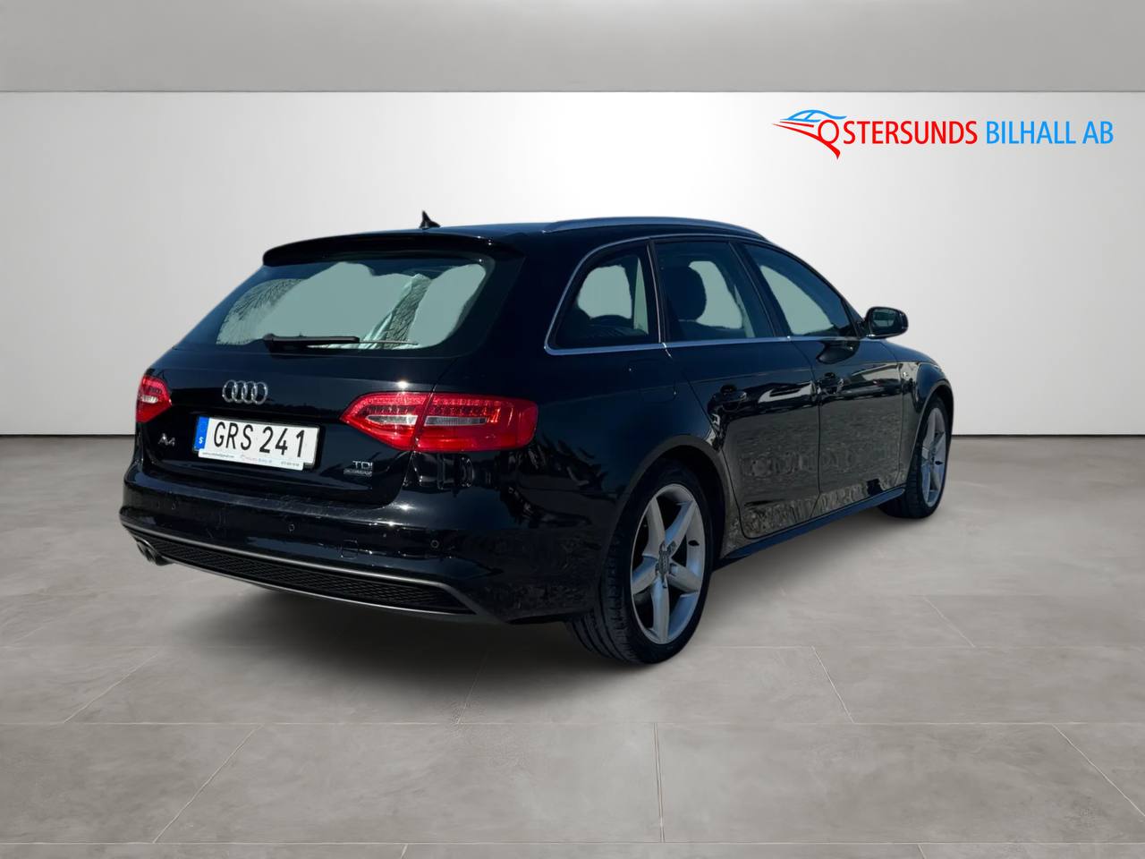 Audi A4 Avant 2.0 TDI Quattro Navi D-värm S-Line