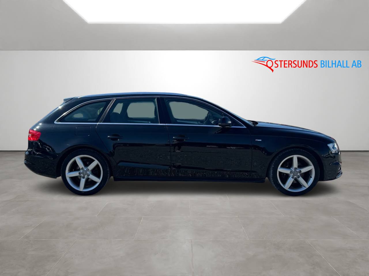 Audi A4 Avant 2.0 TDI Quattro Navi D-värm S-Line