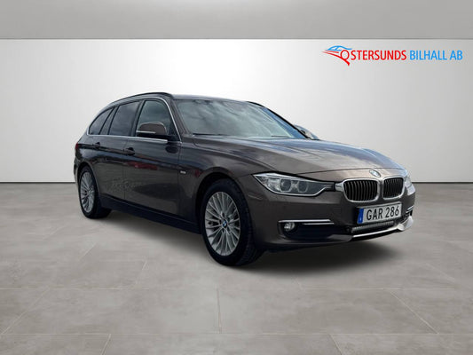 BMW 320 d xDrive Touring Luxury Line M-värm 2 Brukare Drag