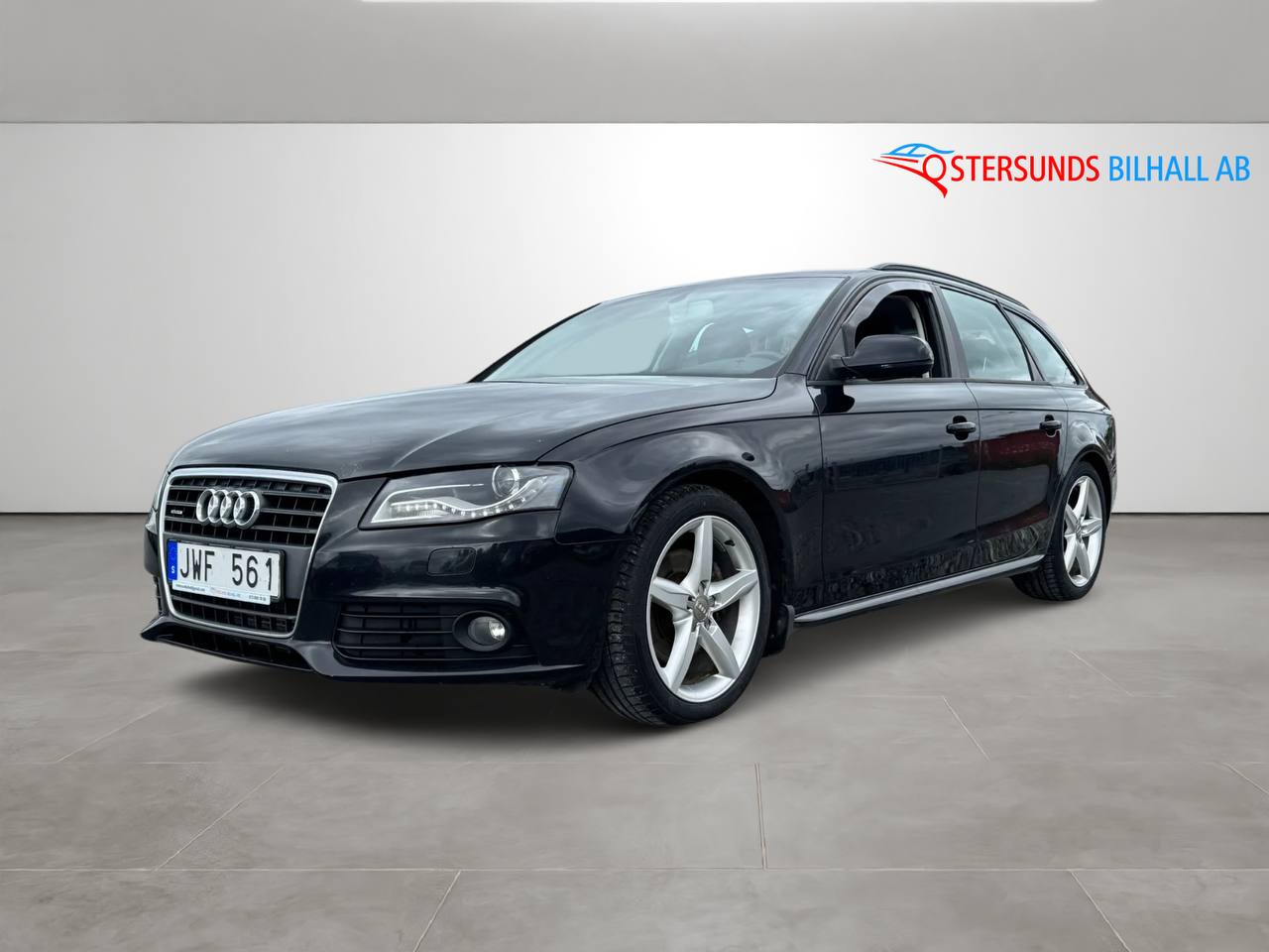 Audi A4 Avant 2.0 TDI DPF quattro Ny Servad