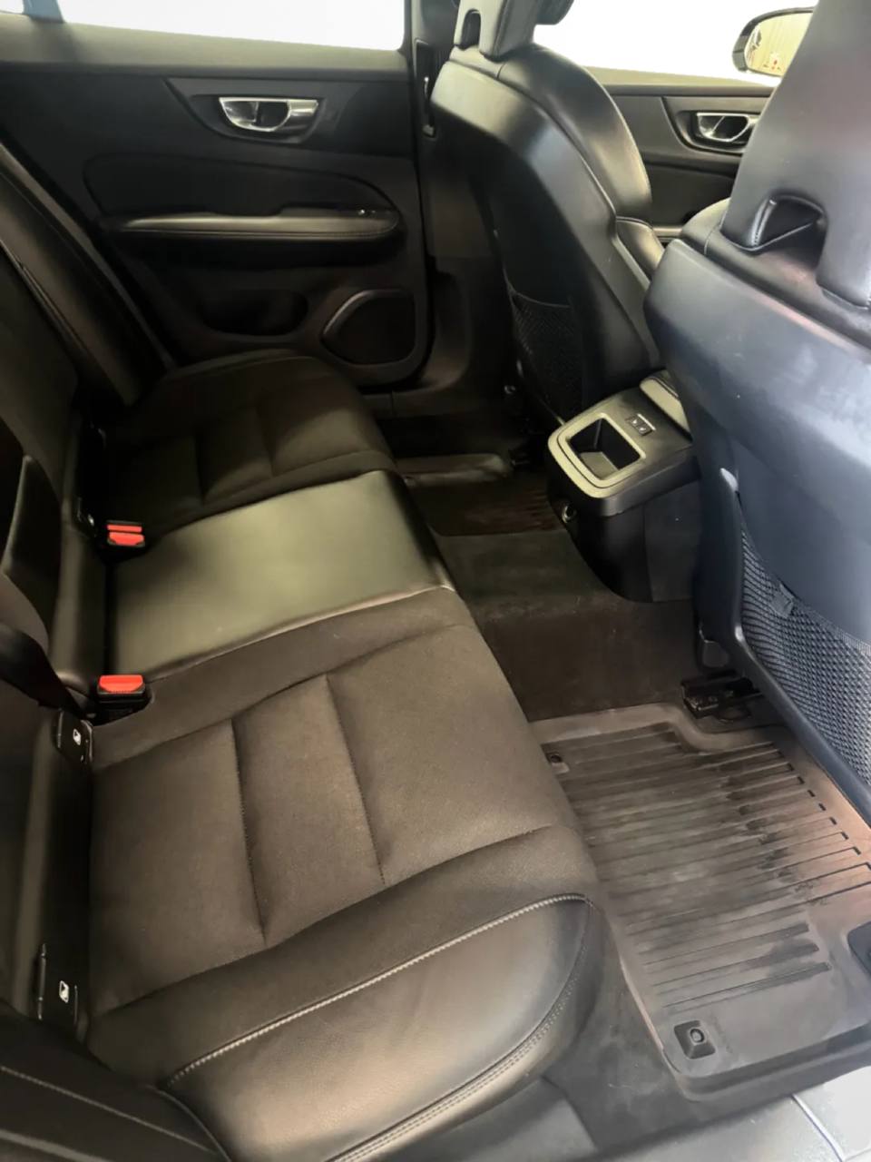 Volvo V60 D3 Momentum VOC D-värm M-värm