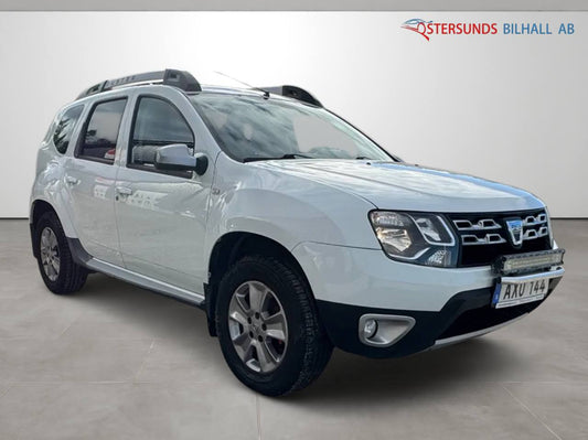 Dacia Duster 1.5 dCi 4x4 D-värm Drag Ny Servad