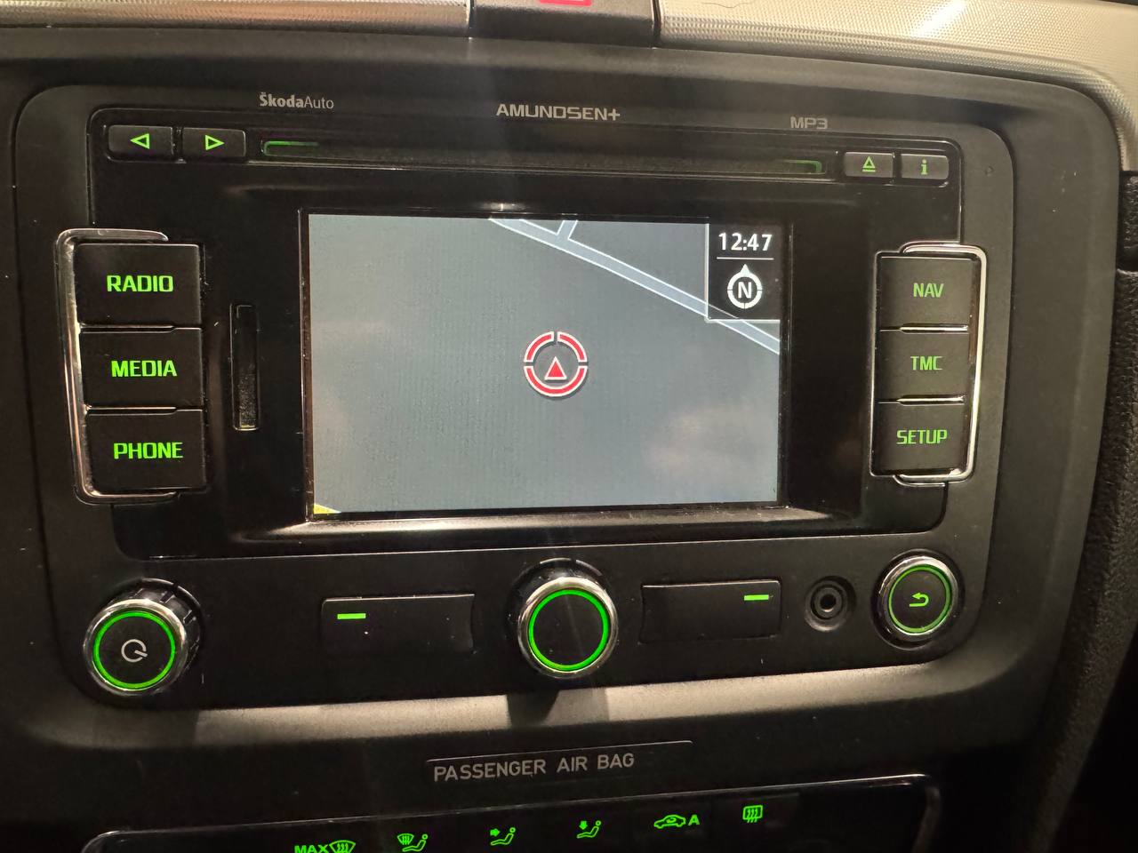 Skoda Superb Kombi 2.0 TDI 4x4 Elegance D-värm Navi Drag