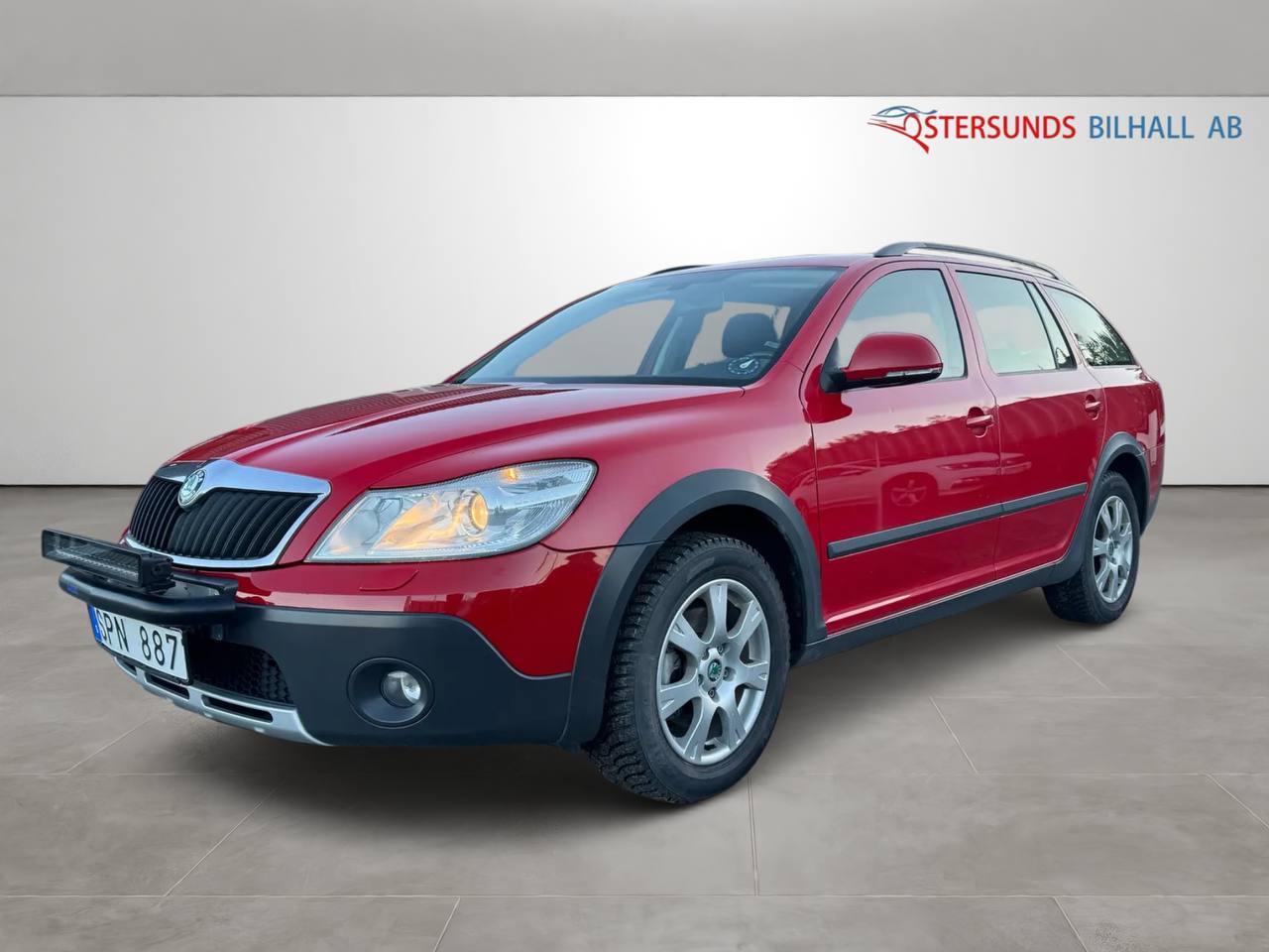 Skoda Octavia Scout 2.0 TDI DPF 4X4 Scout Ny Kamrem Drag