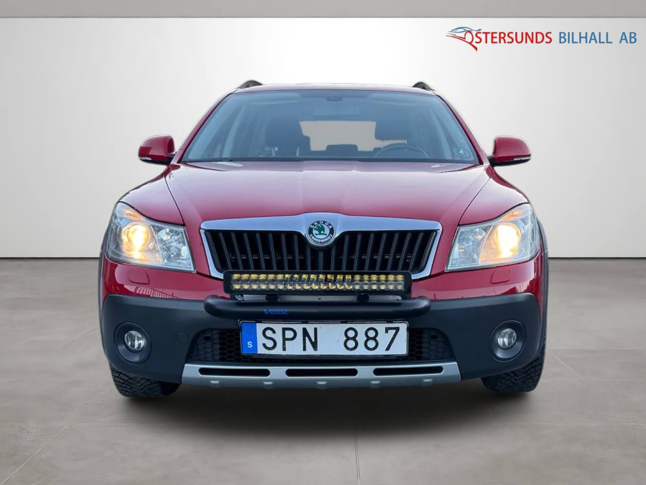 Skoda Octavia Scout 2.0 TDI DPF 4X4 Scout Ny Kamrem Drag