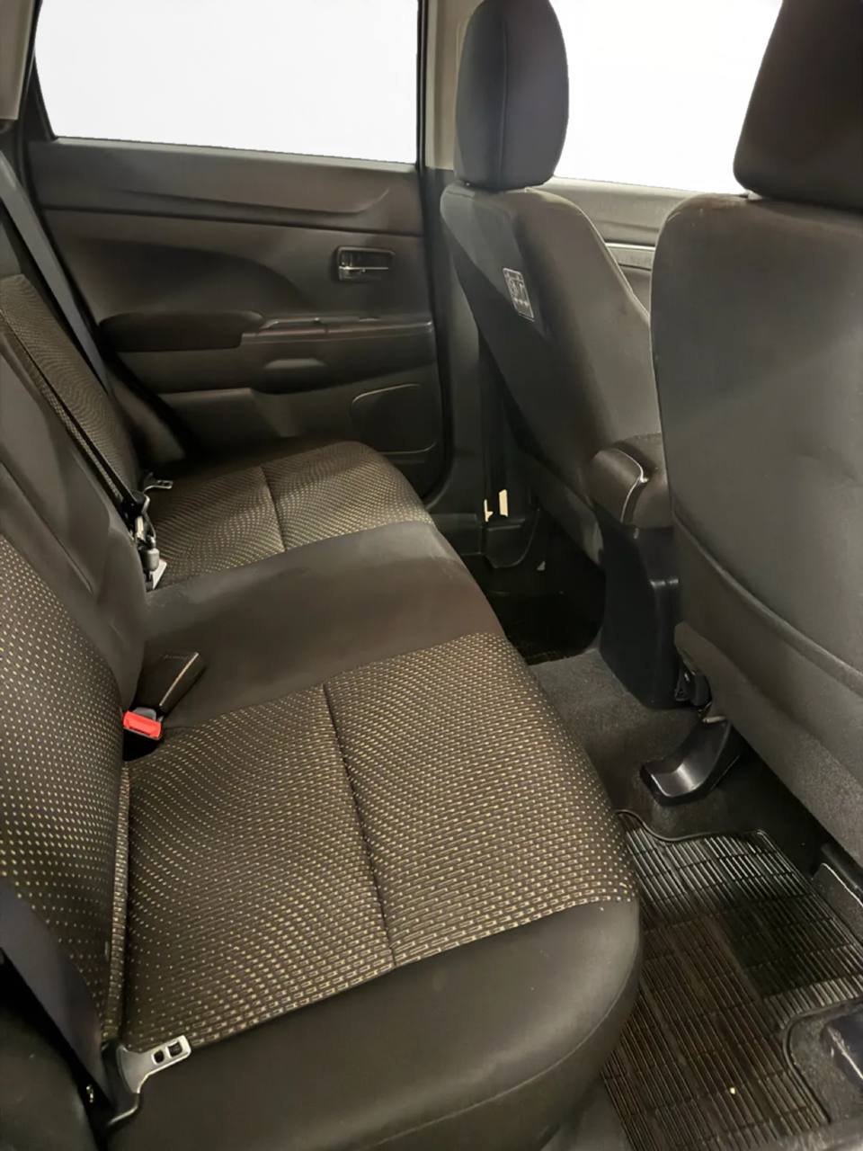 Mitsubishi ASX 2.2 Di-D 4WD Comfort Plus M-värm Ny Servad