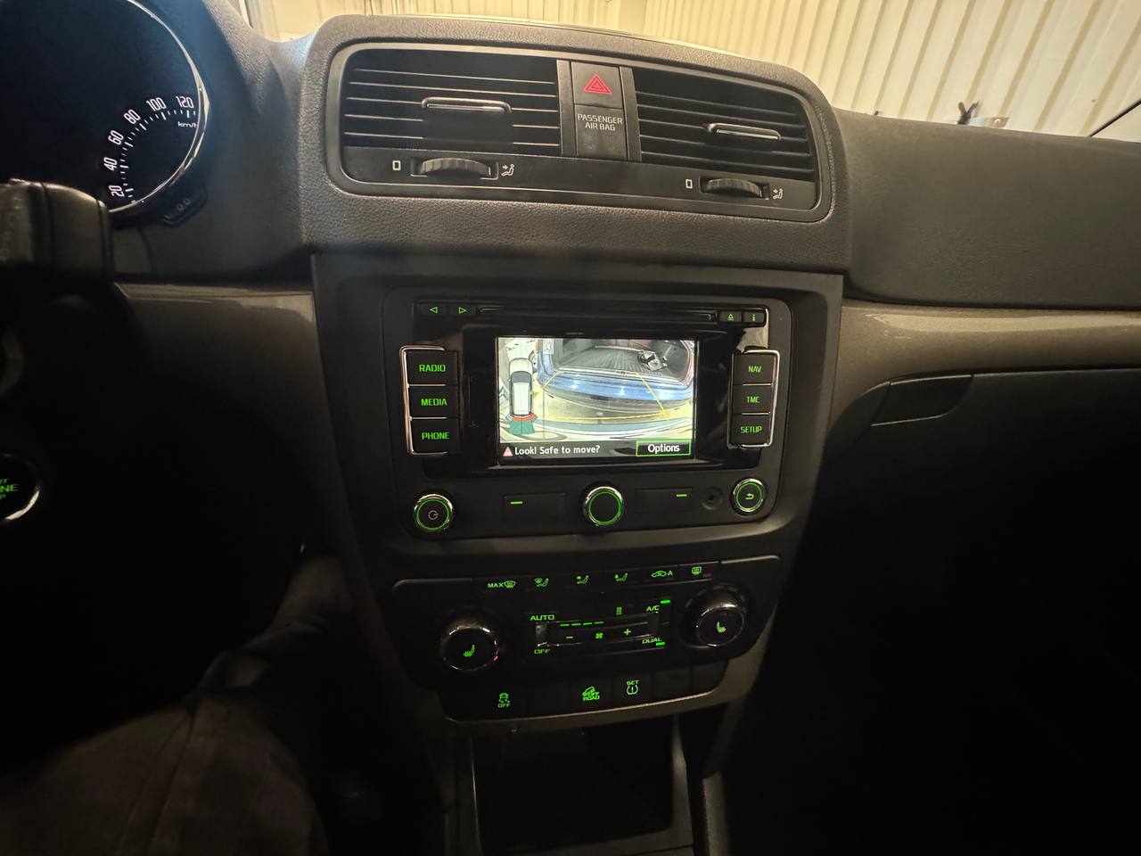 Skoda Yeti Outdoor 2.0 TDI 4x4 1 Brukare D-värm Navi