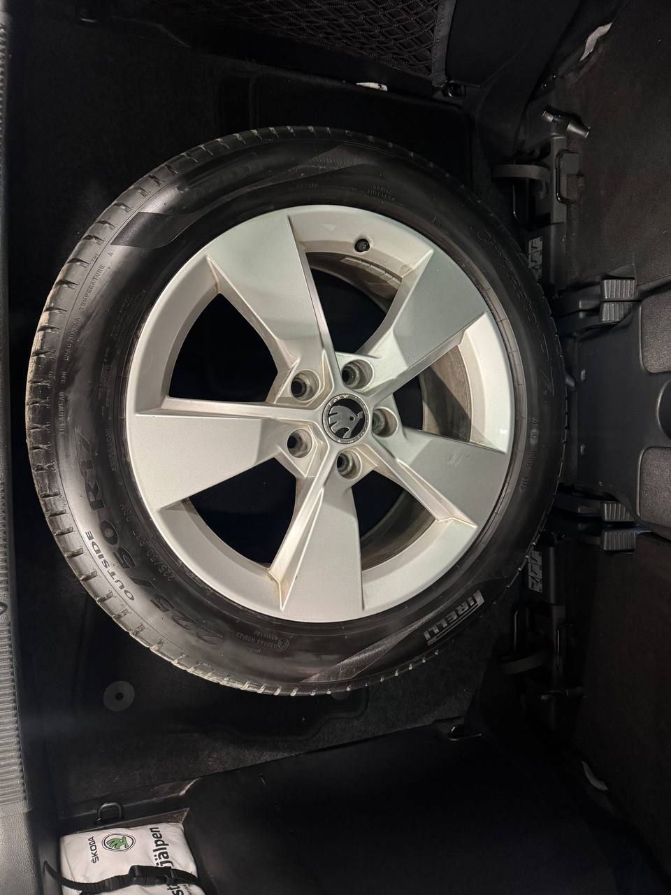 Skoda Yeti Outdoor 2.0 TDI 4x4 1 Brukare D-värm Navi