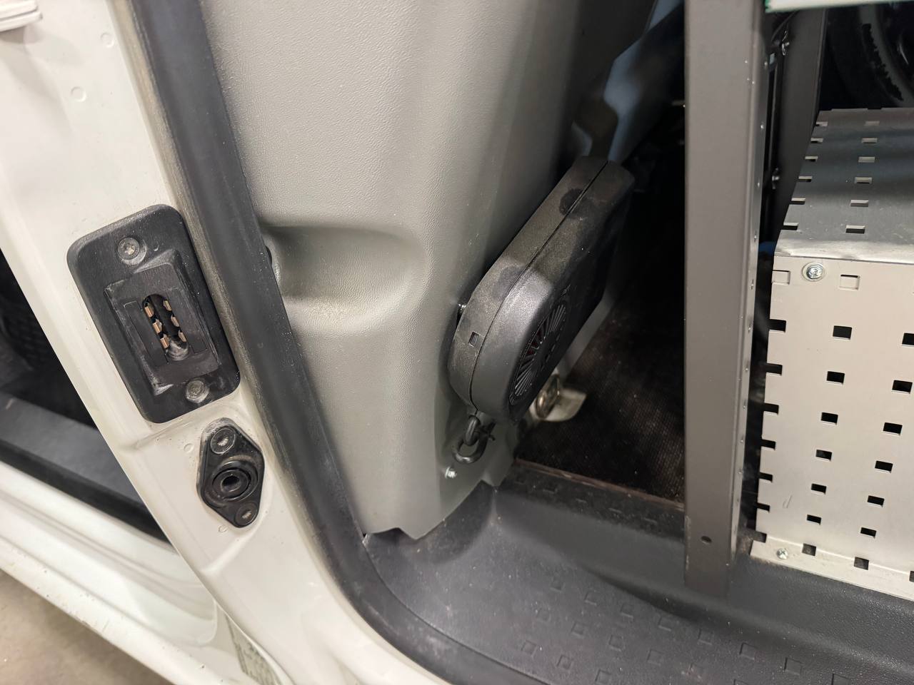 Volkswagen Caddy Maxi Panel Van 2.0 TDI 4Motion D-Värm M-Värm Verkstadinred