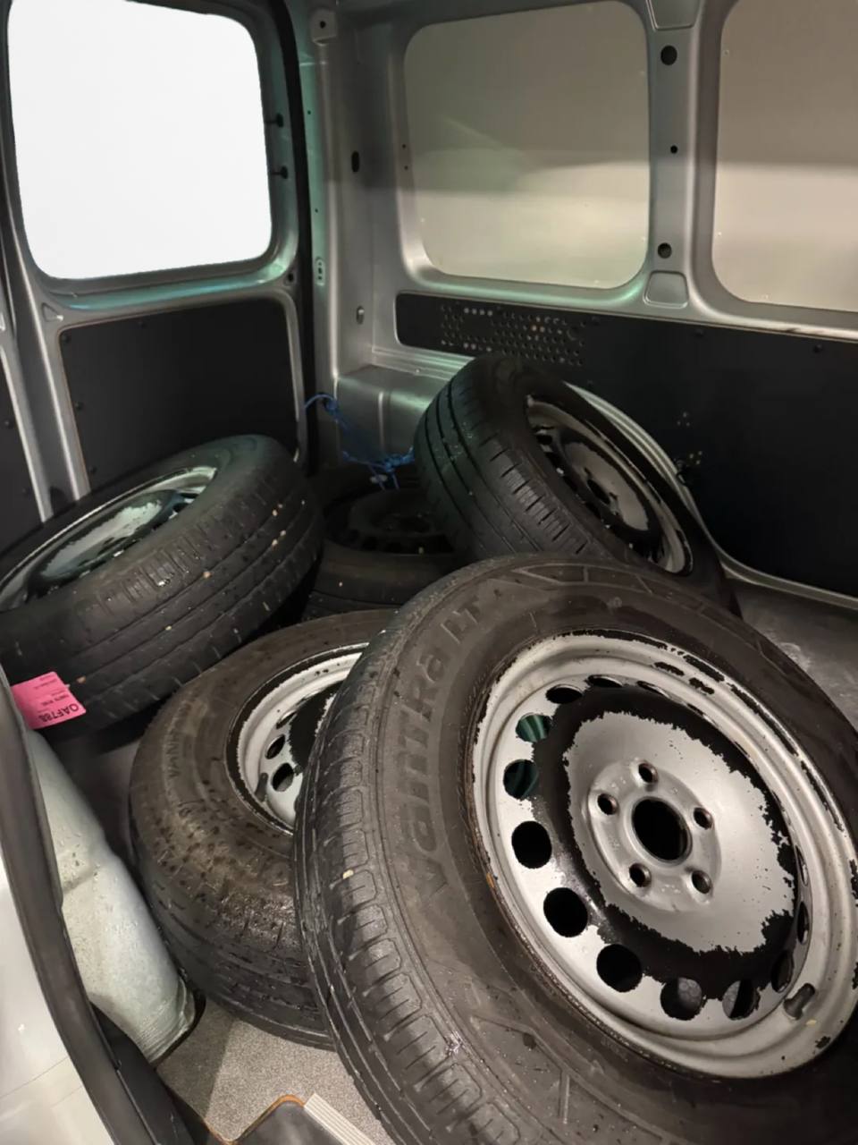 Volkswagen Caddy Van 2.0 TDI 4Motion Moms D-Värm M-värm Drag