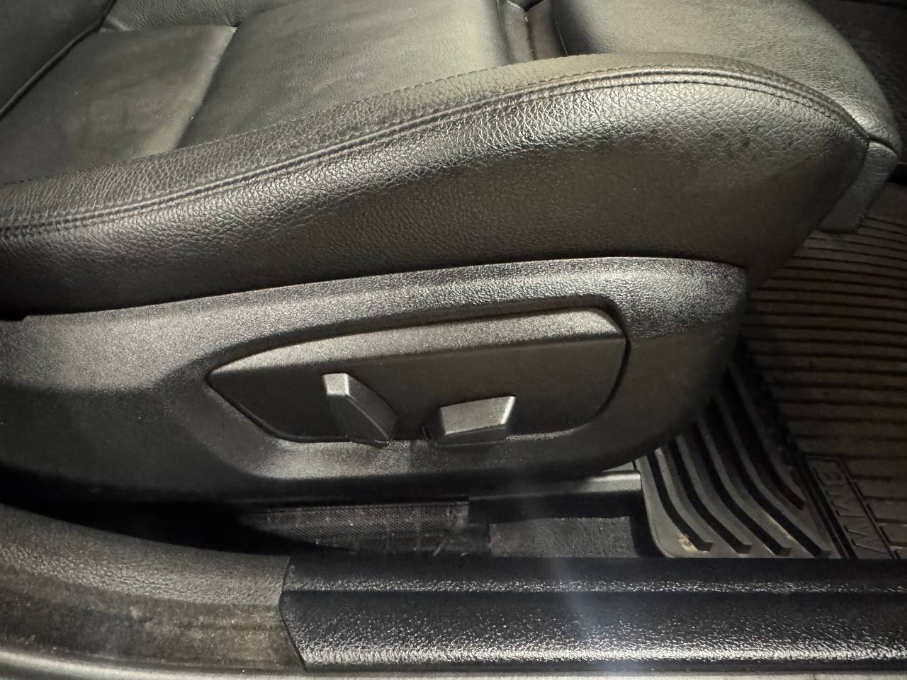 BMW 530 d xDrive Sedan Innovation M Sport D-Värm SE SPEC