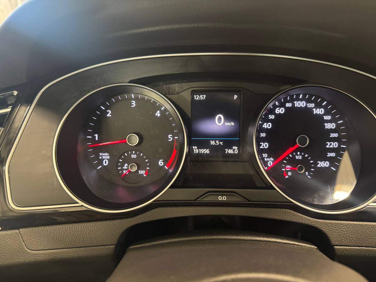 Volkswagen Passat Alltrack 2.0 TDI DPF SCR BMT 4Motion D-värm