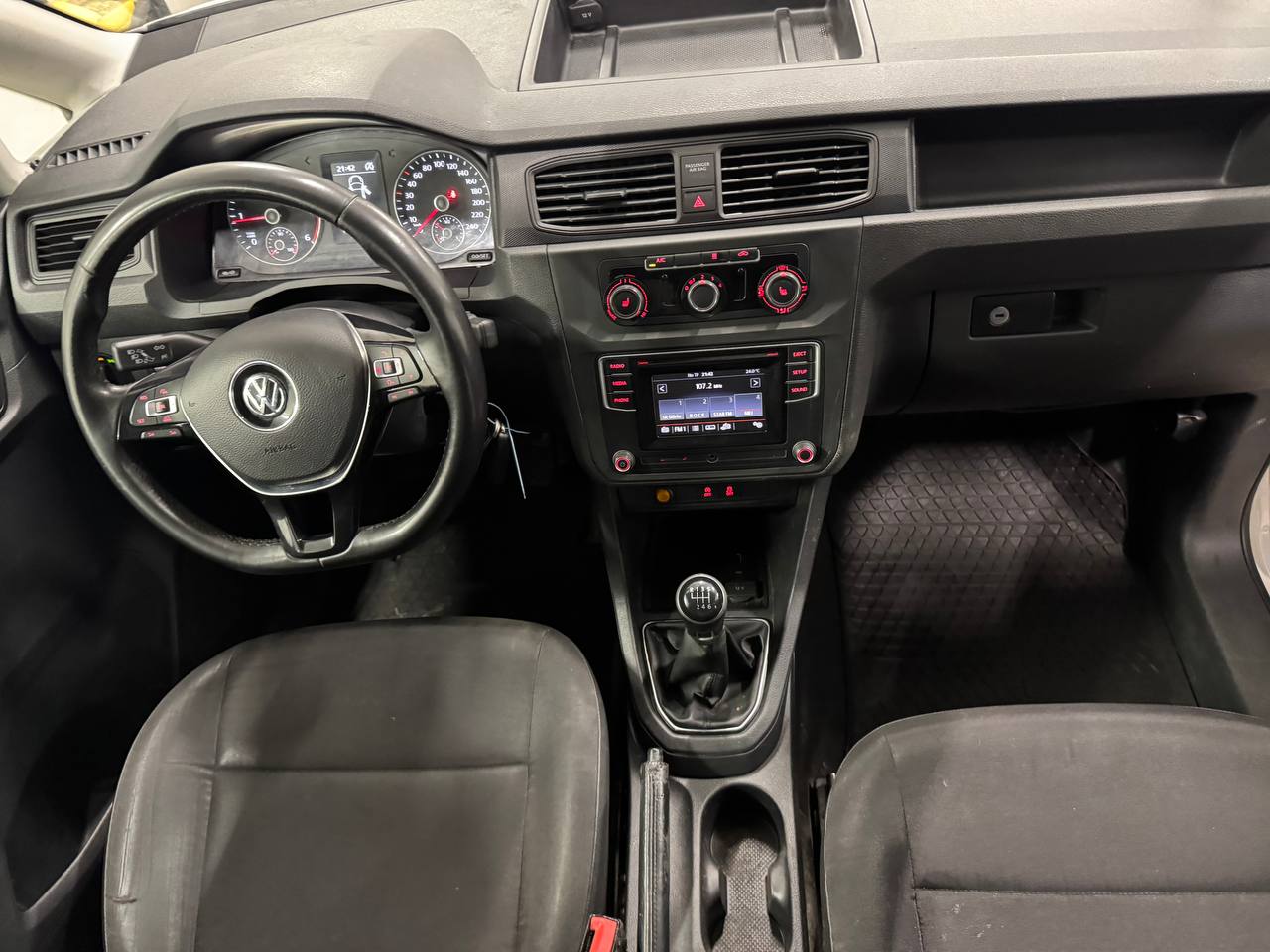 Volkswagen Caddy Van 2.0 TDI BMT 4Motion D-Värm Drag M-Värm