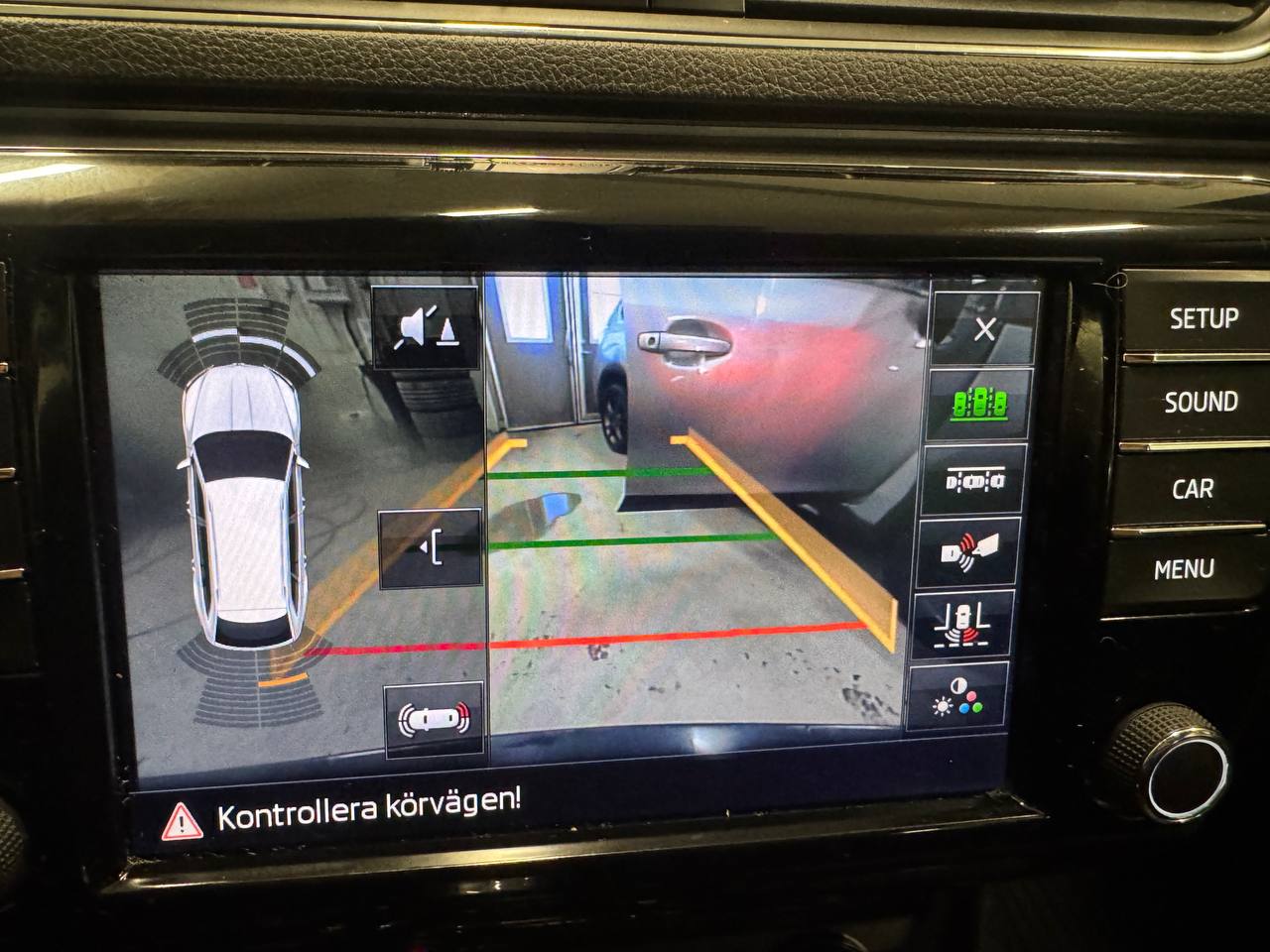 Skoda Superb Kombi 2.0 TDI 4x4 SCR Businessline, D-Värm 2 Brukare