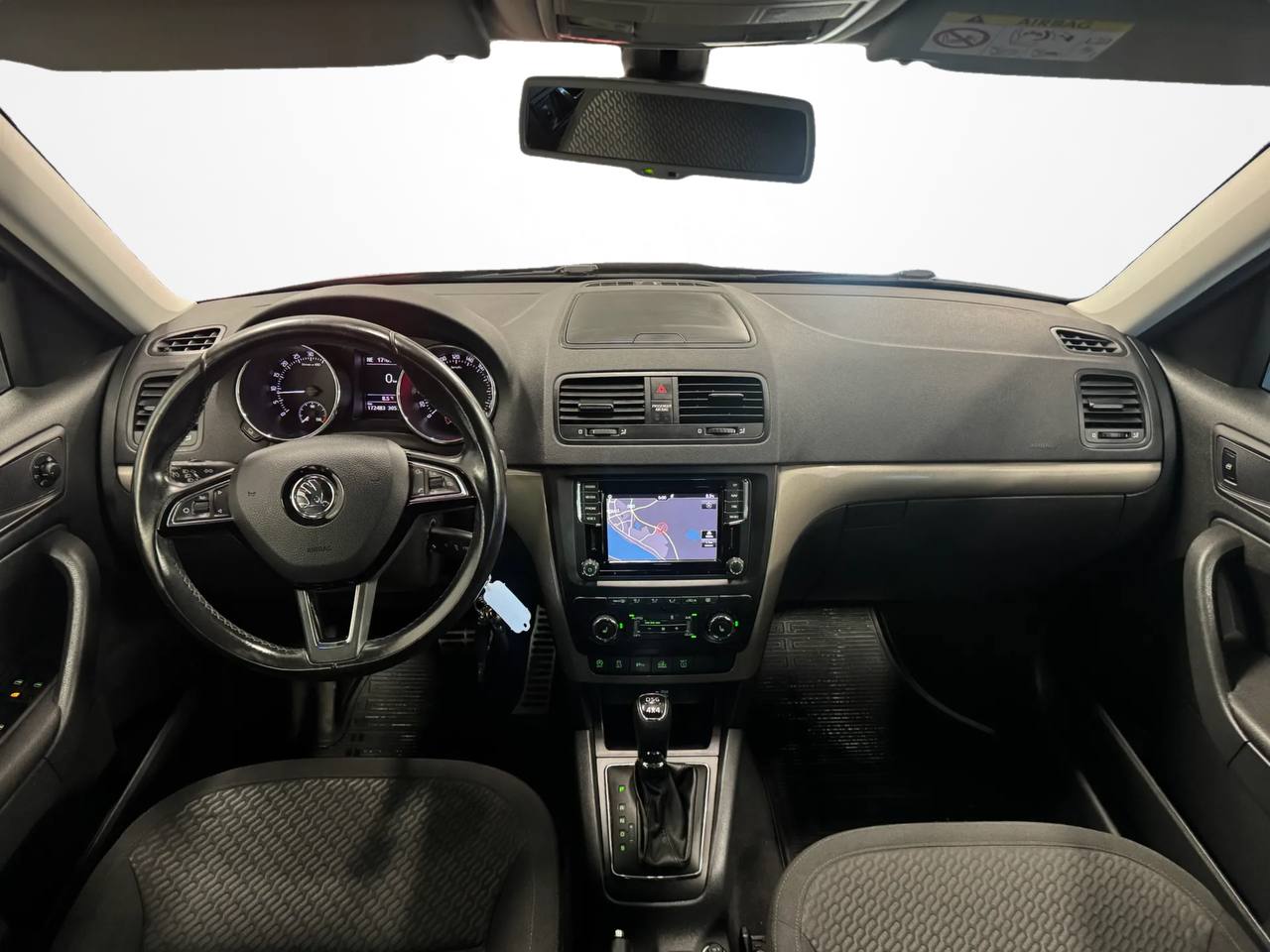 Skoda Yeti Outdoor 2.0 TDI DPF 4x4 D-Värm Navi 2 Brukare