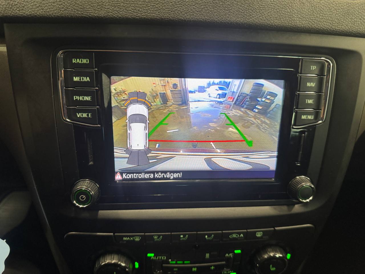 Skoda Yeti Outdoor 2.0 TDI DPF 4x4 D-Värm Navi 2 Brukare