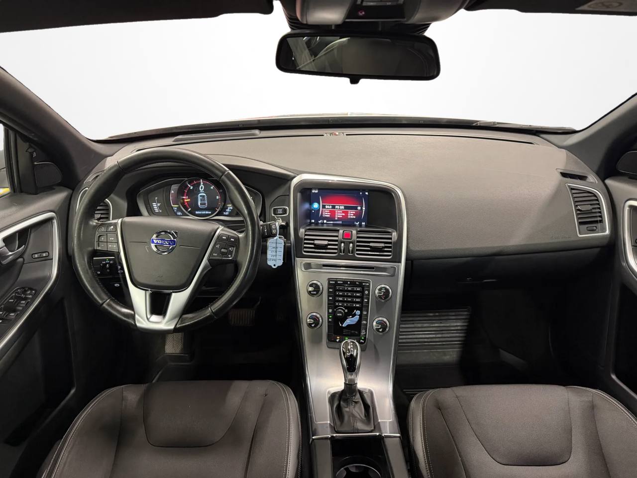 Volvo XC60 D4 AWD Geartronic Classic 1Brukare VOC M-Värm Navi