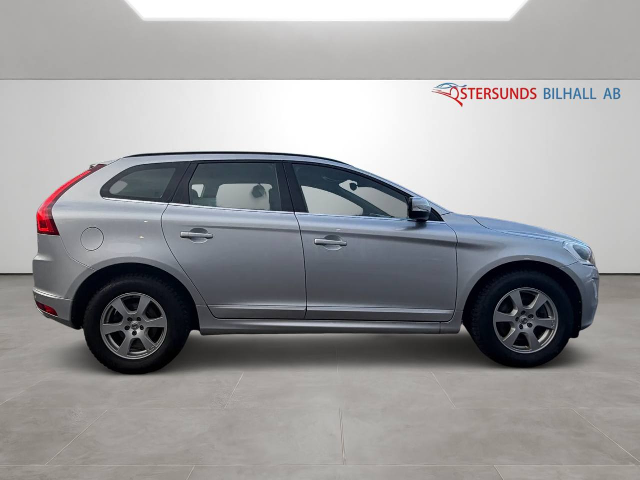 Volvo XC60 D4 AWD Geartronic Classic 1Brukare VOC M-Värm Navi