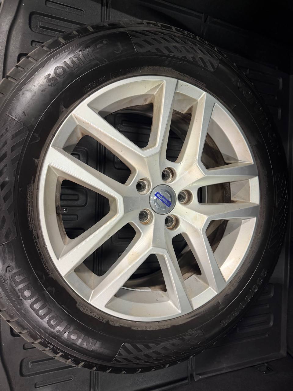 Volvo XC60 D4 AWD Geartronic Classic 1Brukare VOC M-Värm Navi