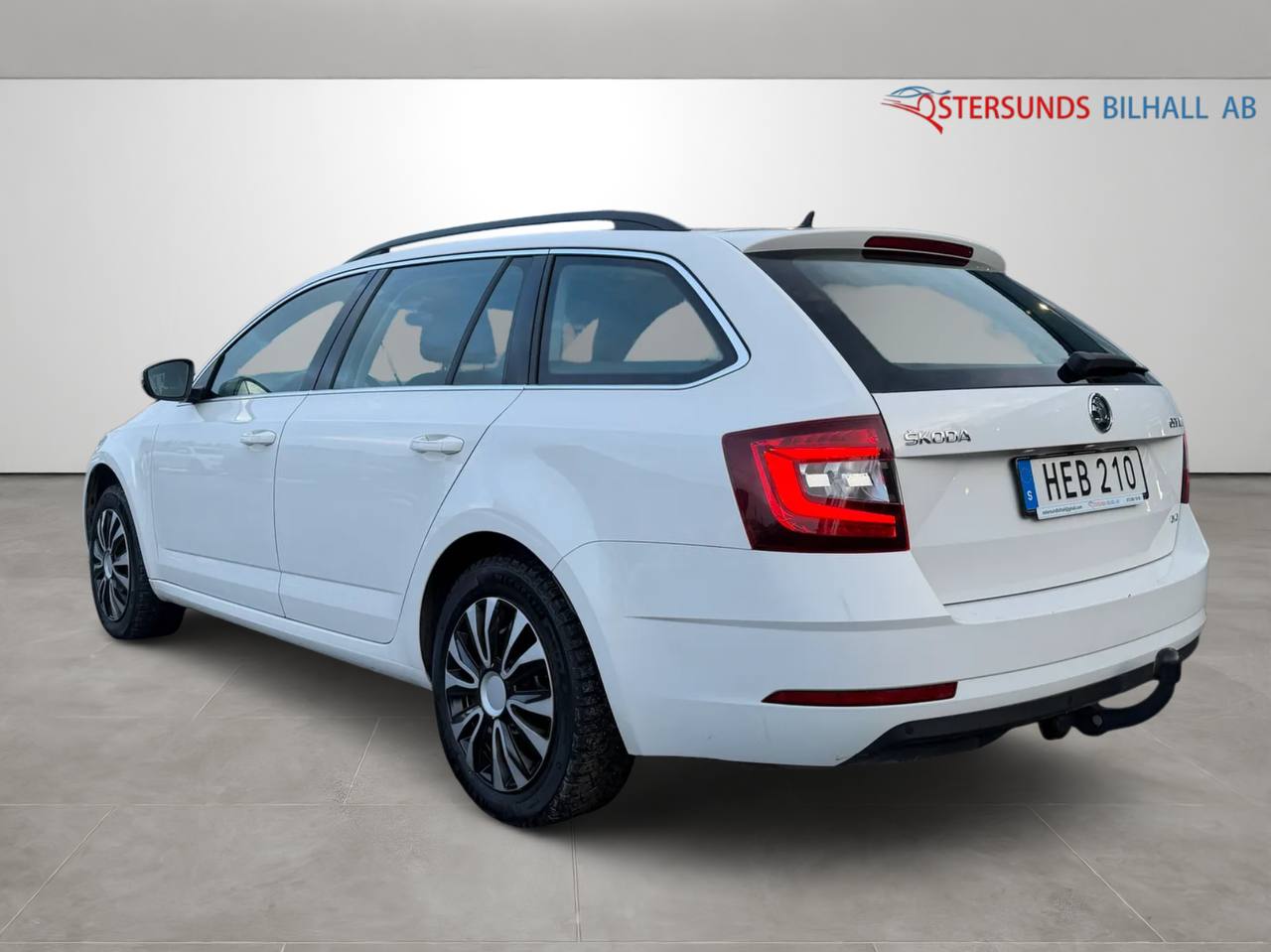 Skoda Octavia Kombi 2.0 TDI SCR 4x4 Ambition D-Värm Drag