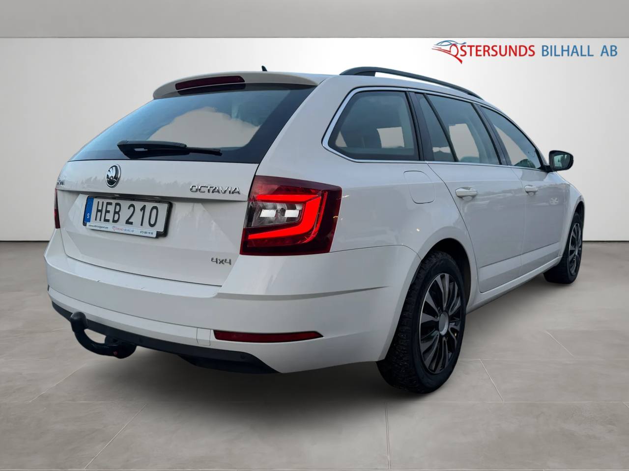 Skoda Octavia Kombi 2.0 TDI SCR 4x4 Ambition D-Värm Drag