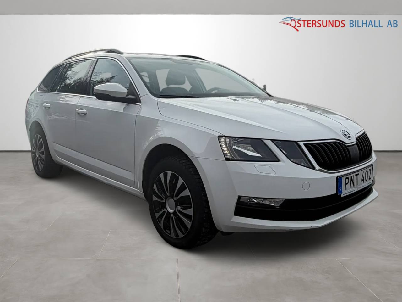 Skoda Octavia Kombi 2.0 TDI SCR 4x4 Ambition D-Värm Drag