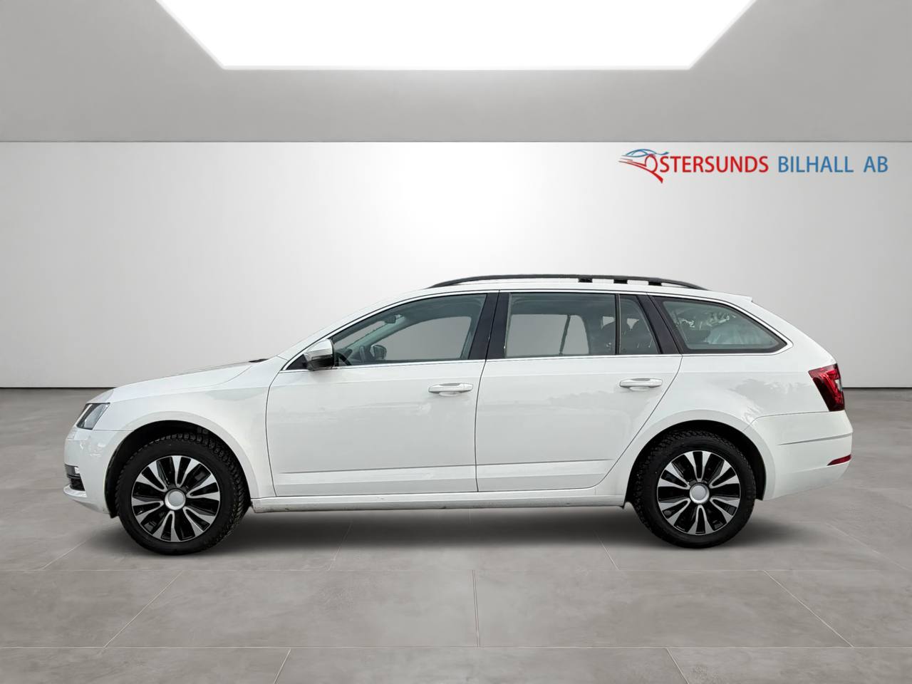 Skoda Octavia Kombi 2.0 TDI SCR 4x4 Ambition D-Värm Drag