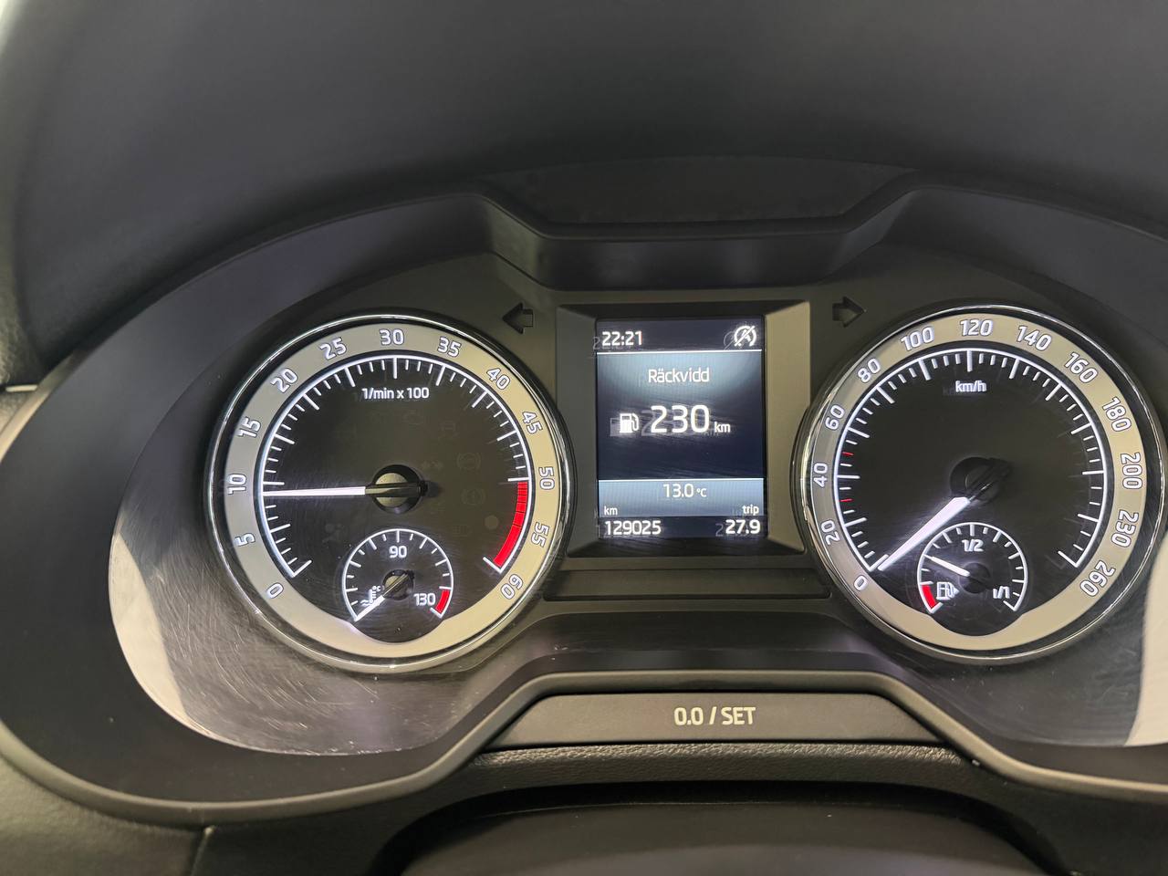 Skoda Octavia Kombi 2.0 TDI SCR 4x4 Ambition D-Värm Drag