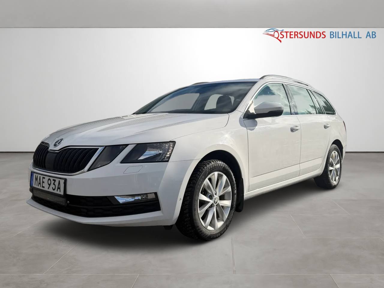 Skoda Octavia Kombi 2.0 TDI SCR 4x4 Ambition D-Värm 1 Brukare Drag
